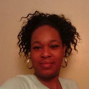 Meet your Posher, Alicia